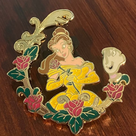 2006 Belle Chip Rose Disney Parks Pin - Picture 1 of 4